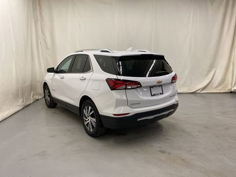 Used 2023 Chevrolet Equinox Premier AWD/4WD image 5
