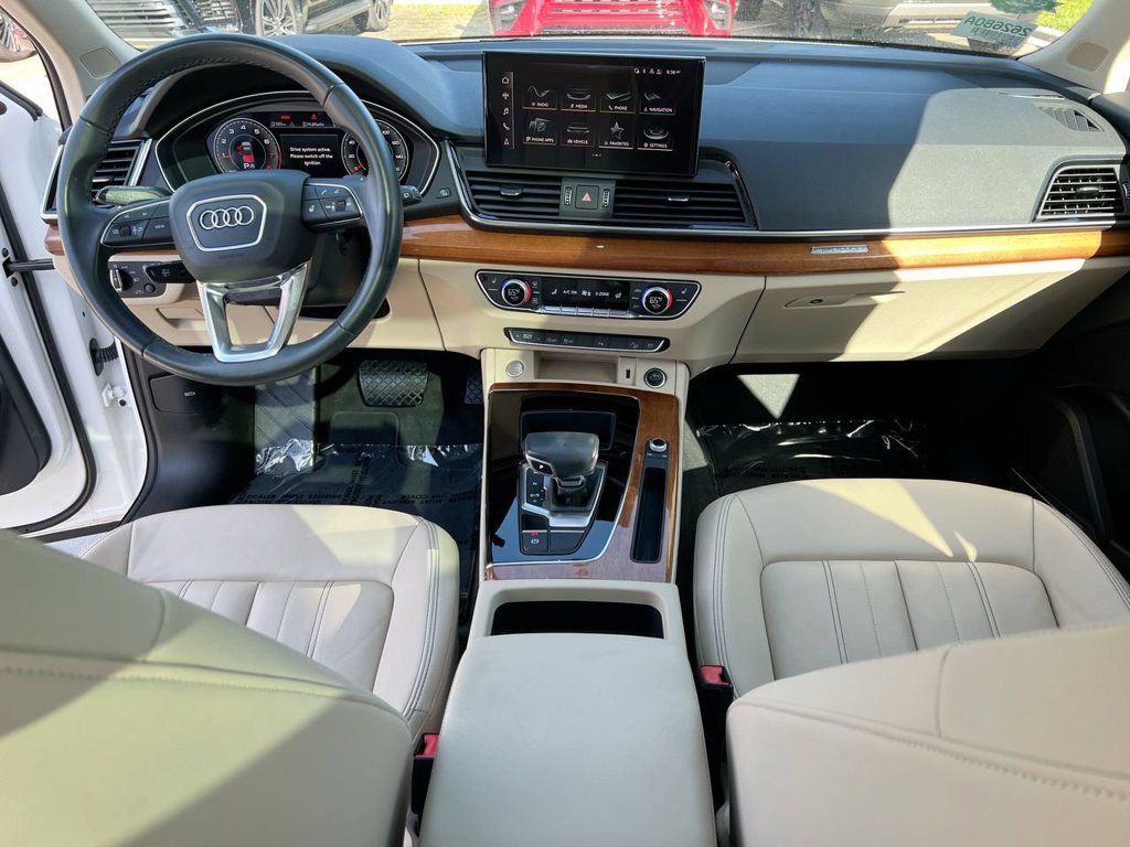 Used 2022 Audi Q5 2.0T Premium Plus w/ Premium Plus Package AWD/4WD image 21