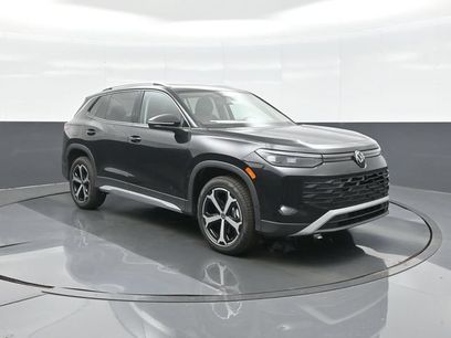 New 2026 Volkswagen Tiguan SE