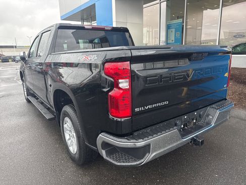 Used 2021 Chevrolet Silverado 1500 LT AWD/4WD image 8
