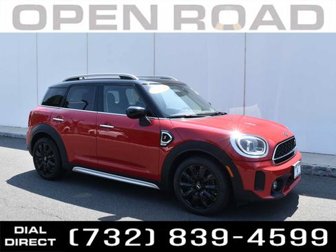 Used 2022 MINI Cooper Countryman S FWD image 1