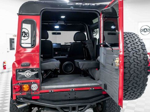 Used 1997 Land Rover Defender 90 AWD/4WD image 88