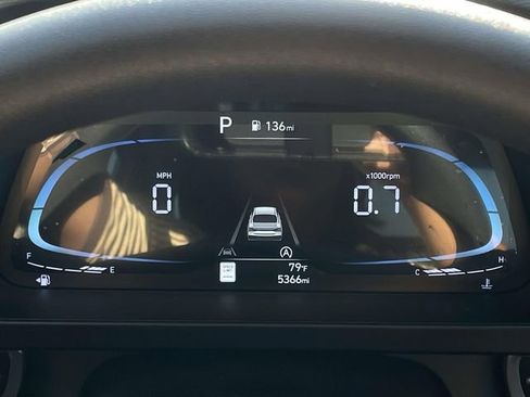 Certified 2026 Hyundai Elantra SE w/ Cargo Package FWD image 24
