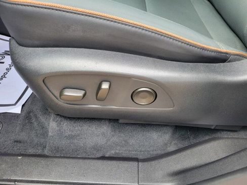 Used 2024 GMC Acadia AT4 w/ Super Cruise Package image 24