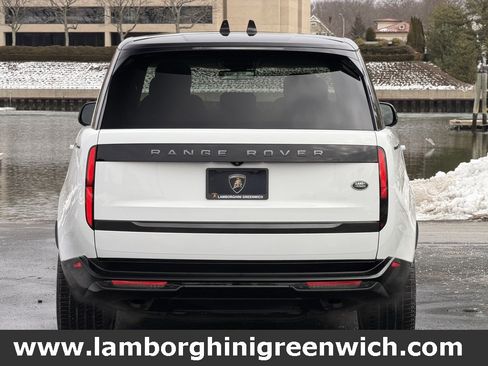 Used 2022 Land Rover Range Rover SE image 4