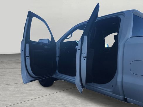 Used 2024 GMC Sierra 1500 Elevation image 25