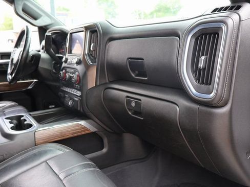 Used 2019 Chevrolet Silverado 1500 High Country w/ High Country Premium Package AWD/4WD image 10