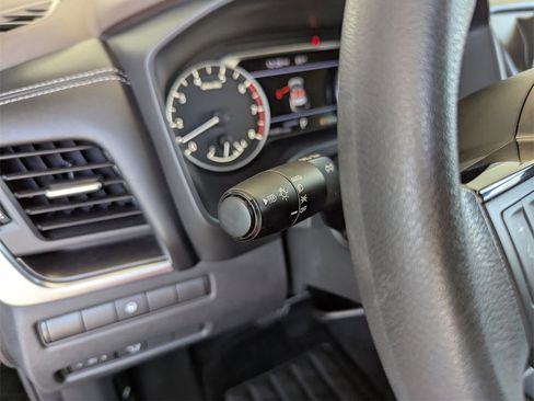 Used 2023 Nissan Rogue SV image 20