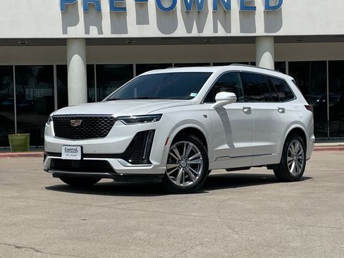 Used 2024 Cadillac XT6 Premium Luxury w/ Technology Package FWD image 1