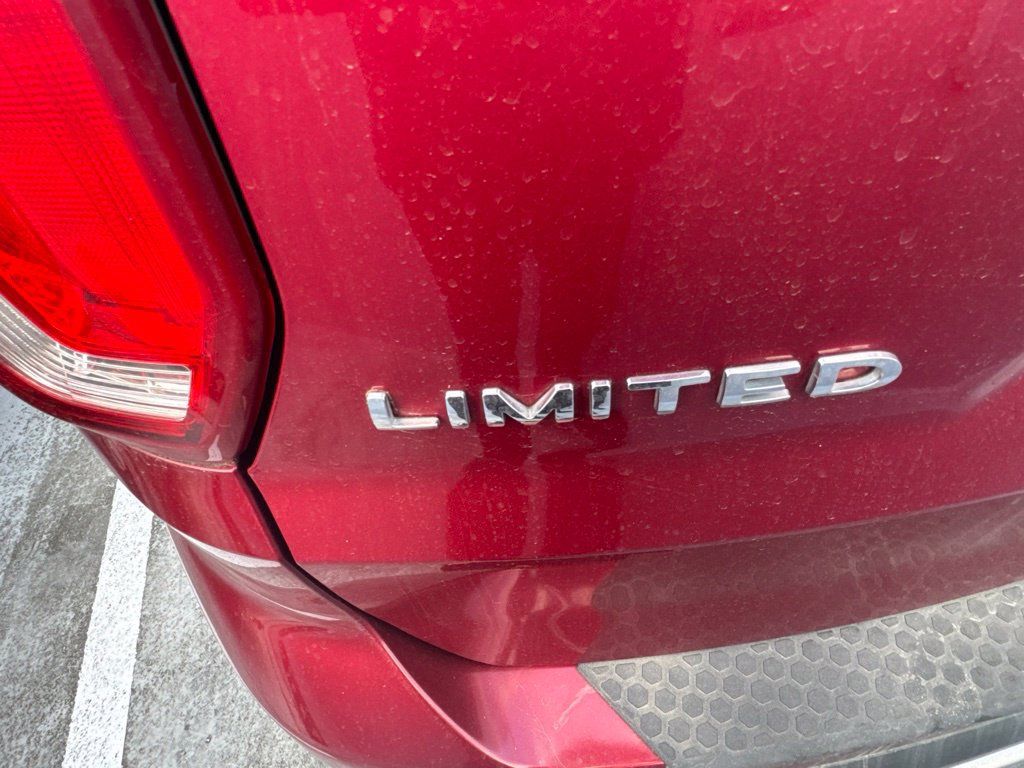 Used 2017 Ford Explorer Limited AWD/4WD image 8