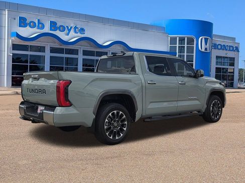 Used 2026 Toyota Tundra Limited w/ Power Package AWD/4WD image 5