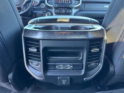 Used 2019 RAM 1500 Big Horn image 10