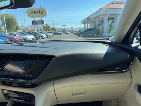 Used 2023 Buick Envision Essence image 33