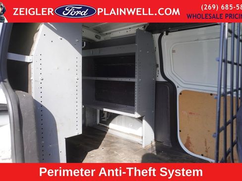 Used 2017 Ford Transit Connect XL image 6