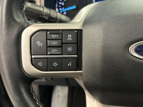 Certified 2022 Ford Expedition Max Limited image 40