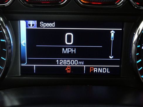 Used 2018 Chevrolet Silverado 1500 LT w/ All Star Edition AWD/4WD image 35