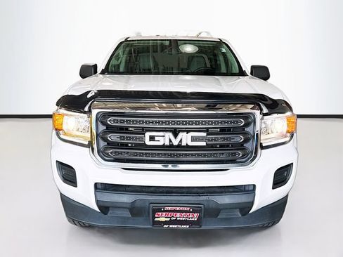 Used 2017 GMC Canyon 2WD Crew Cab w/ Convenience Package image 4