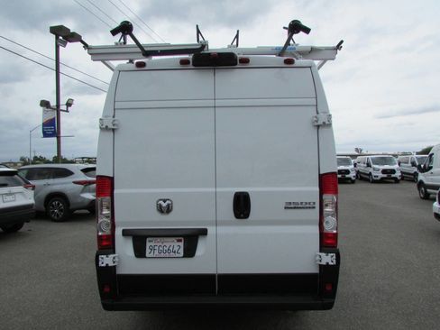 Used 2023 RAM ProMaster 3500 FWD image 7