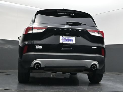Used 2020 Ford Escape SE FWD image 42
