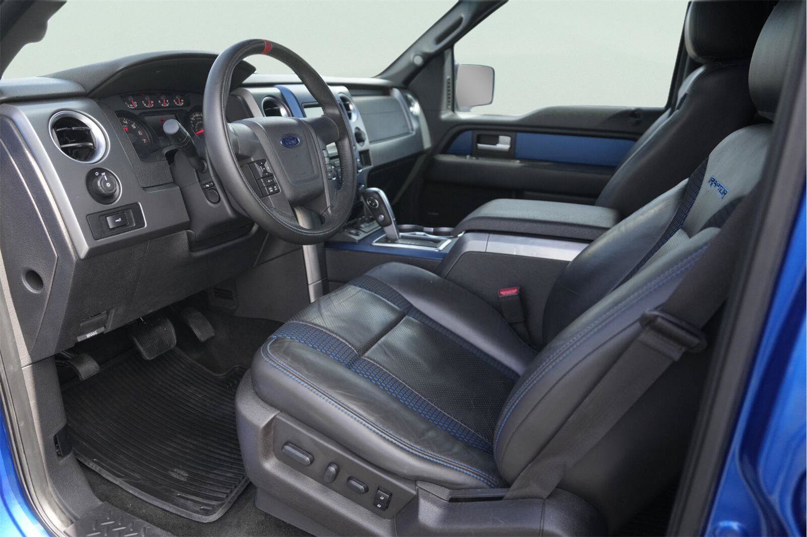 Used 2014 Ford F150 Raptor w/ Equipment Group 801A Luxury AWD/4WD image 8