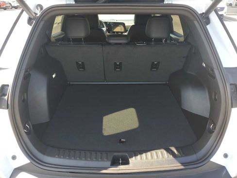 New 2026 Chevrolet Equinox ACTIV FWD image 5