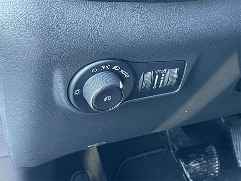 New 2026 Jeep Compass Latitude image 29