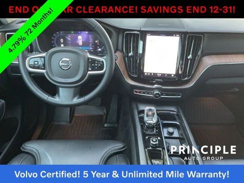 Certified 2023 Volvo XC60 B5 Ultimate w/ Protection Package Premier image 25