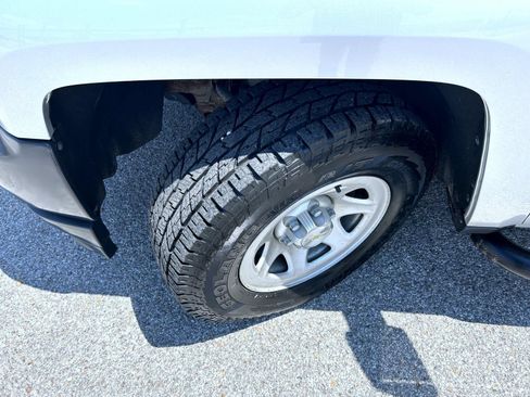 Used 2017 Chevrolet Silverado 1500 W/T AWD/4WD image 23