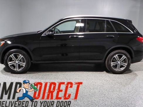 Used 2016 Mercedes-Benz GLC 300 4MATIC image 7
