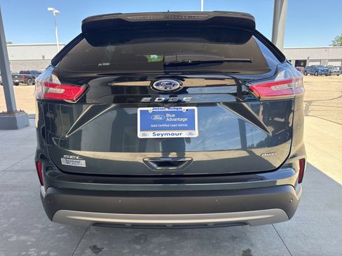 Certified 2024 Ford Edge SEL w/ Convenience Package AWD/4WD image 6