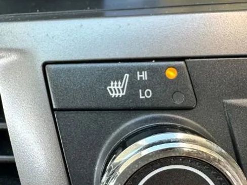 Used 2016 Honda Odyssey Touring Elite image 39