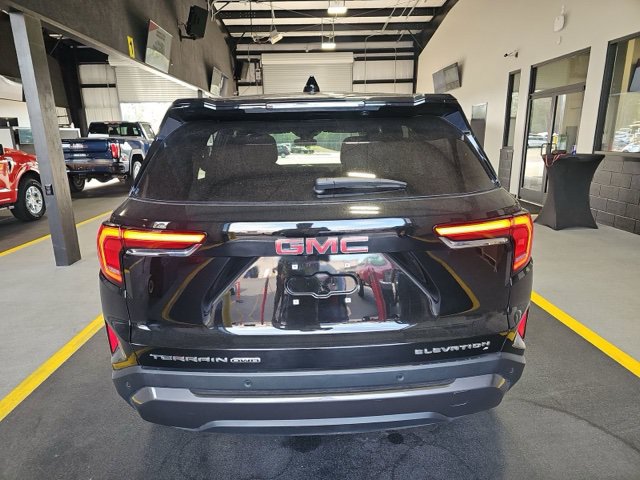 Used 2026 GMC Terrain Elevation AWD/4WD image 4