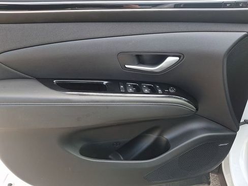 Used 2022 Hyundai Tucson Limited FWD image 14