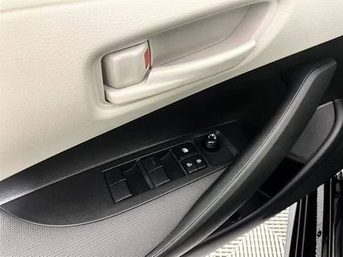 Certified 2023 Toyota Corolla LE w/ Carpet Mat Package (TMS) image 17