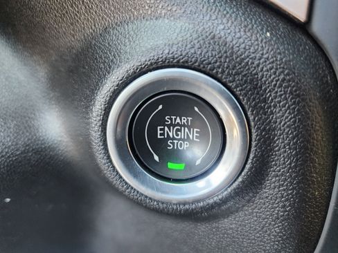 Used 2023 Chevrolet Silverado 2500 High Country image 34