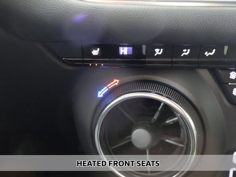 Used 2021 Chevrolet Blazer LT image 6