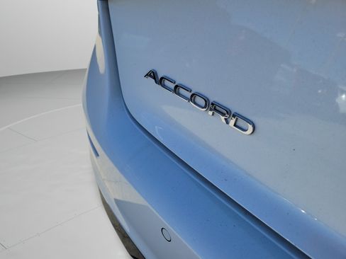 Used 2024 Honda Accord Touring image 31