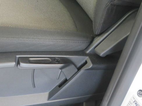 Used 2022 Ford Transit Connect XL FWD image 17