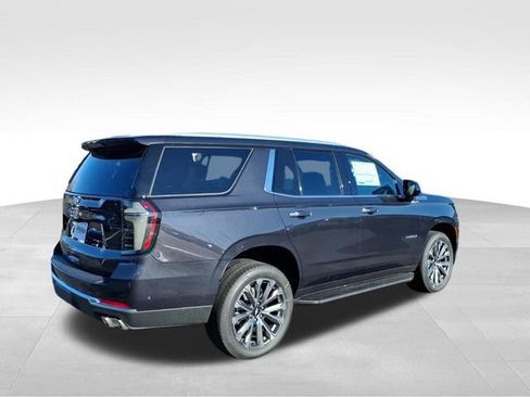 New 2026 Chevrolet Tahoe High Country w/ Sun And Tow Package AWD/4WD image 3