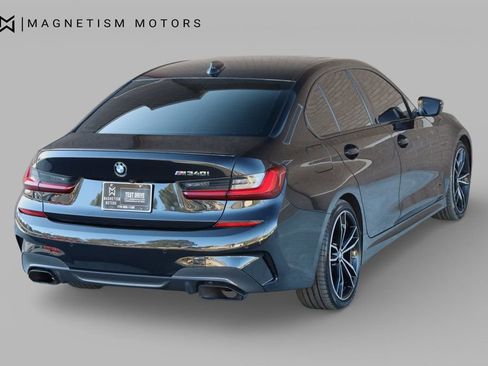 Used 2022 BMW M340i w/ Premium Package image 9