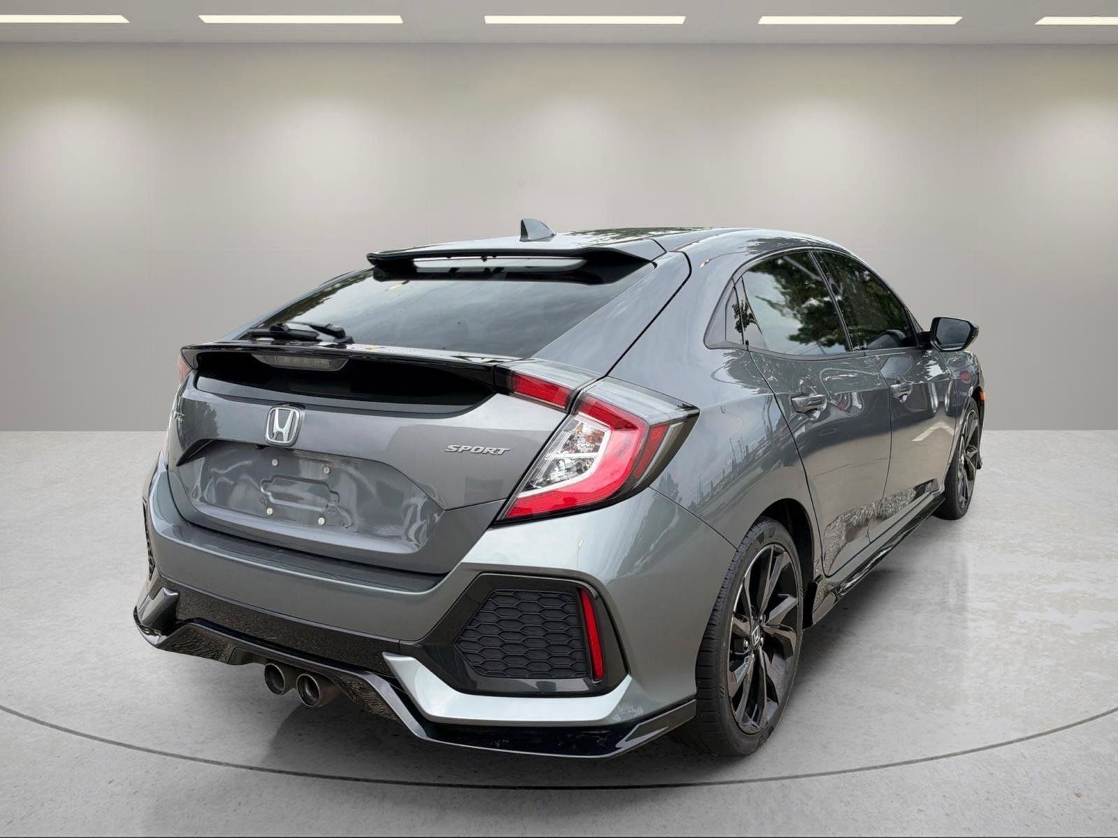 Used 2018 Honda Civic Sport image 6