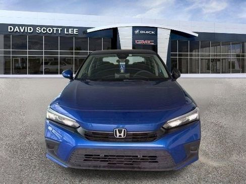 Used 2022 Honda Civic LX image 3