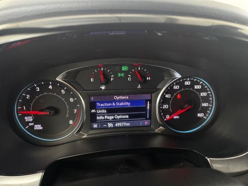 Used 2023 Chevrolet Traverse LT AWD/4WD image 42