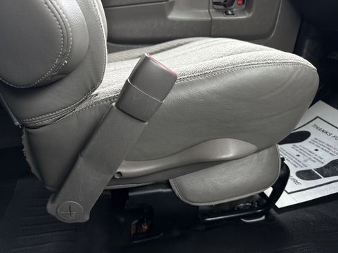 Used 2014 Chevrolet Express 3500 LS image 14