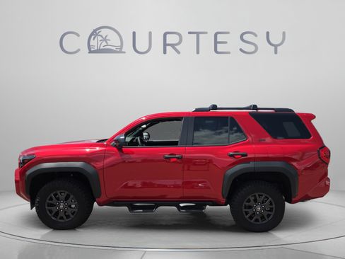 Certified 2026 Toyota 4Runner SR5 AWD/4WD image 2