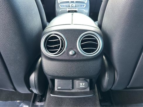 Used 2019 Mercedes-Benz E 300 image 17