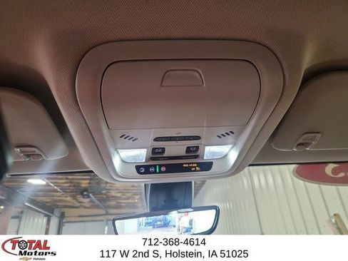 Used 2023 GMC Acadia Denali w/ Denali Technology Package AWD/4WD image 20