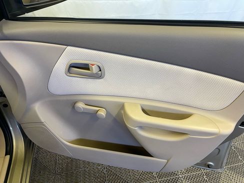 Used 2007 Kia Rio LX image 14