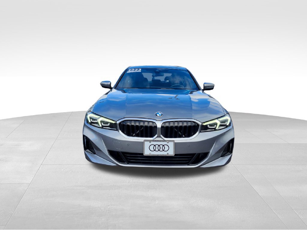 Used 2023 BMW 330i xDrive Sedan w/ Premium Package AWD/4WD image 2