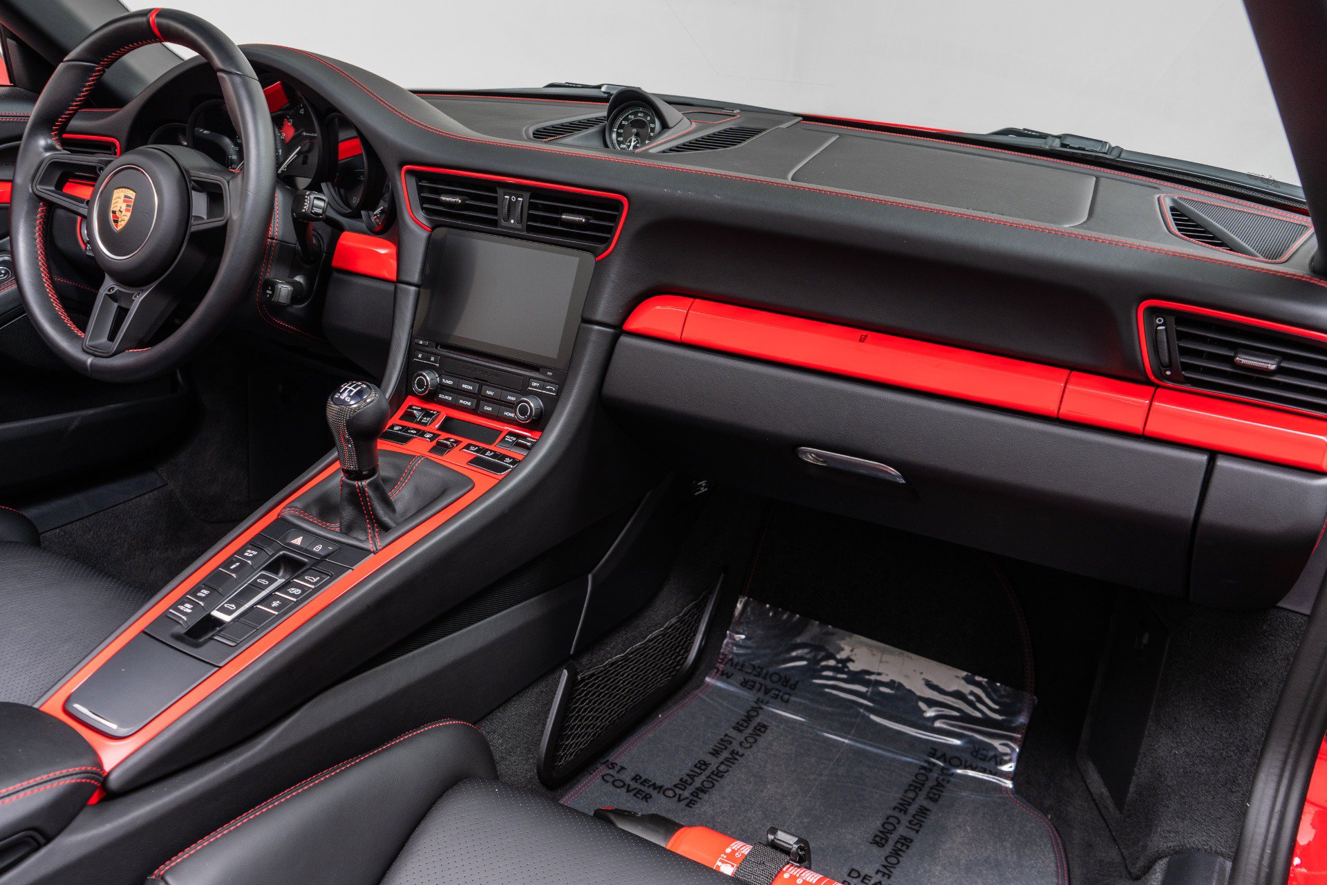 Used 2019 Porsche 911 Speedster RWD image 14